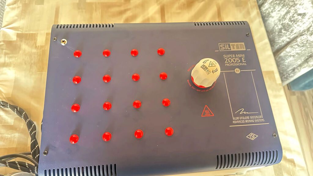 Silter Super Mini 2005 E – peşəkar buxarlı ütü sistemi Dərzilər — Ütü, Bakı (4)