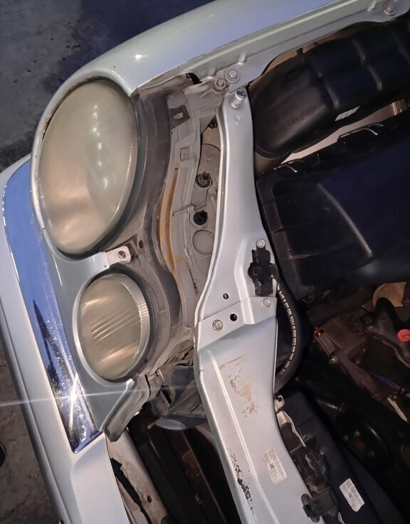 Mercedes E 240, 1999 il, 425000 km, 2.4 L 99-BE-566 — Avtomobillər (6)