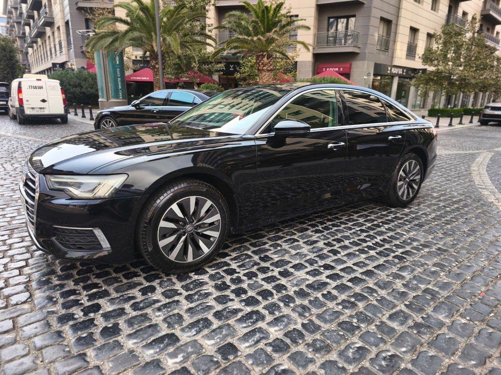 Audi A6, 2.0 L, 2019 il, 172 000 km — Avtomobillər, Bakı (2)