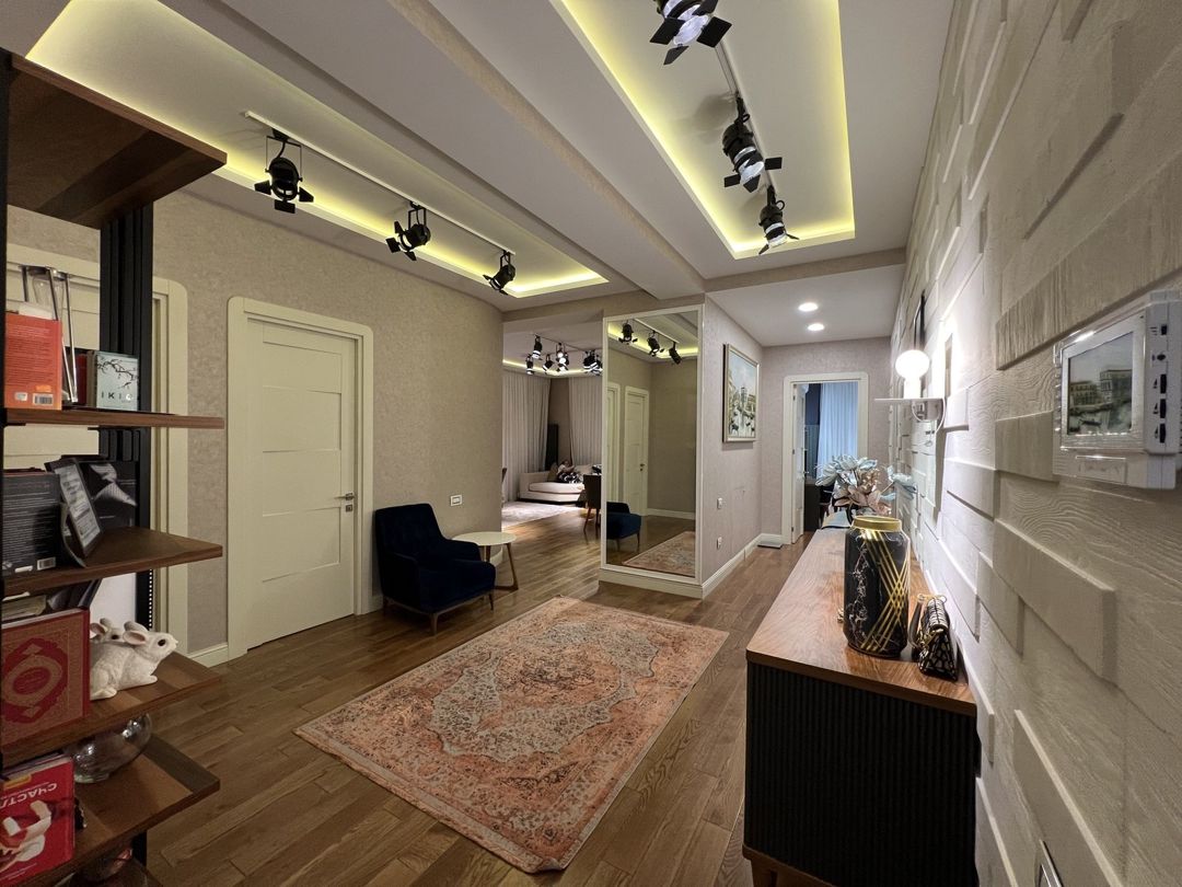 Satılır 4 otaqlı yeni tikili 160 m² — Mənzil, Bakı (8)