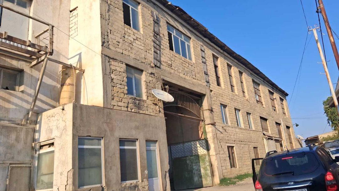 Satılır obyekt 3250 m² — Əmlak, Bakı