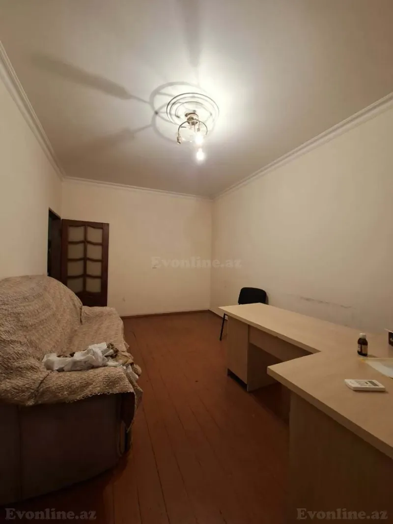 Satılır 3 otaqlı Mənzil Köhnə tikili 70 m² Bakı, Nərimanov r., Gənclik m — Mənzil, Bakı (4)