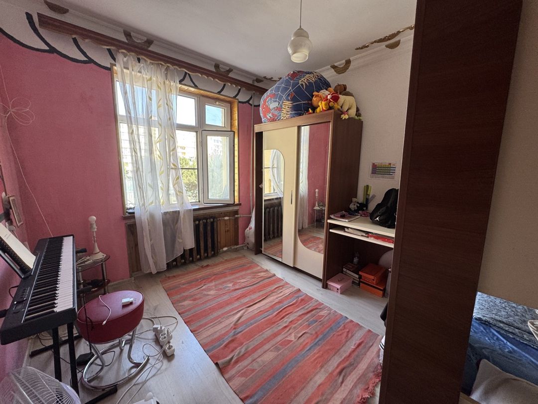 Satılır 2 otaqlı köhnə tikili 52 m² — Mənzil, Bakı (7)