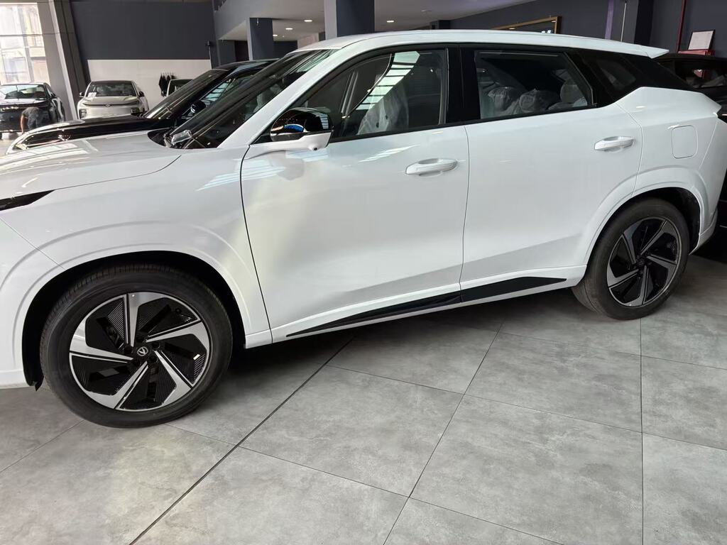 Changan Uni-Z, 1.5 L, 18.4 kWh, 2026 il, yeni — Avtomobillər, Bakı (2)