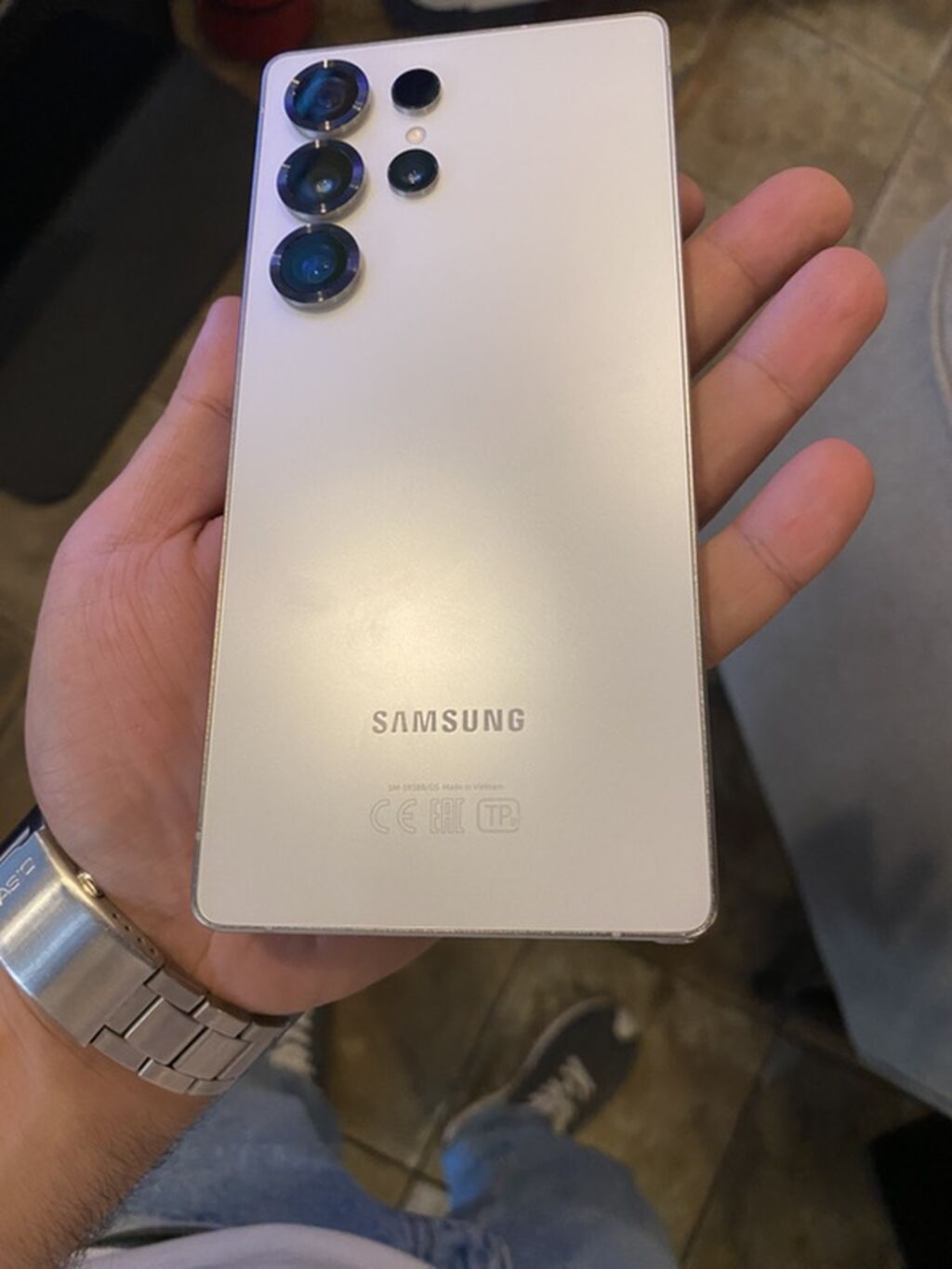 Samsung Galaxy S23 Ultra, rəng - Ağ, Simsiz şarj — Samsung, Bakı (3)