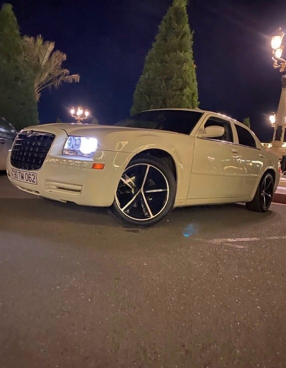 Chrysler 300C, 2005 il, 233817 km, 2.7 L 90-TM-062 — Avtomobillər (6)