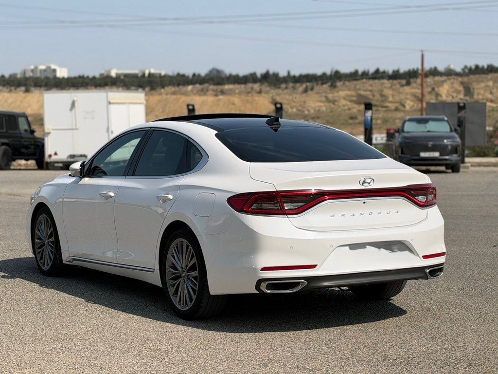 Hyundai Grandeur, 2.2 L, 2017 il, 235 000 km — Avtomobillər, Bakı (5)