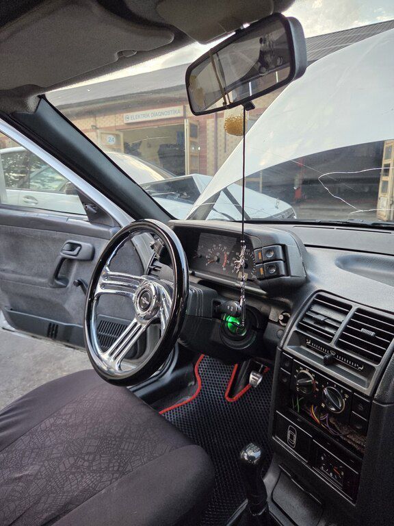 Lada (VAZ) 2112, 1.6 L, 2005 il, 207 107 km 99-UN-857 — Avtomobillər, Bakı (6)