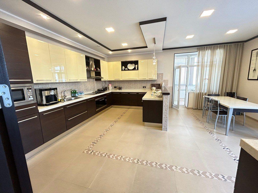 Satılır 6 otaqlı yeni tikili 400.5 m² — Mənzil, Bakı (4)