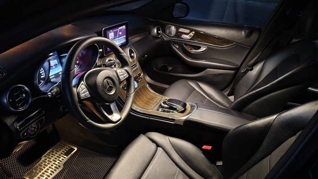 Mercedes C 300, 2.0 L, 2015 il, 295 000 km — Avtomobillər, Bakı (7)