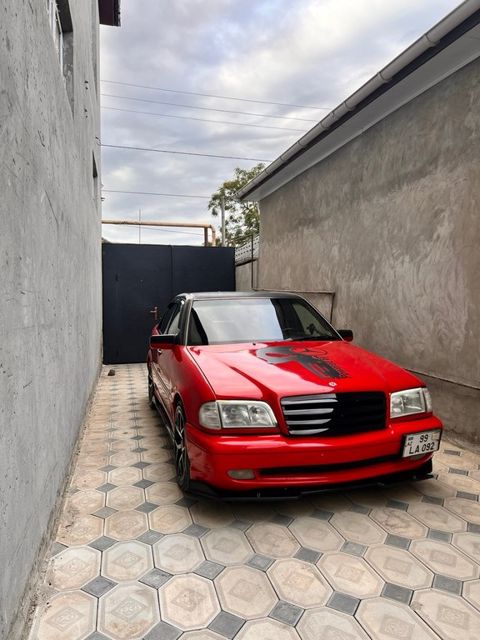 Mercedes C 240, 2.6 L, 1999 il, 286 700 km — Cəlilabad