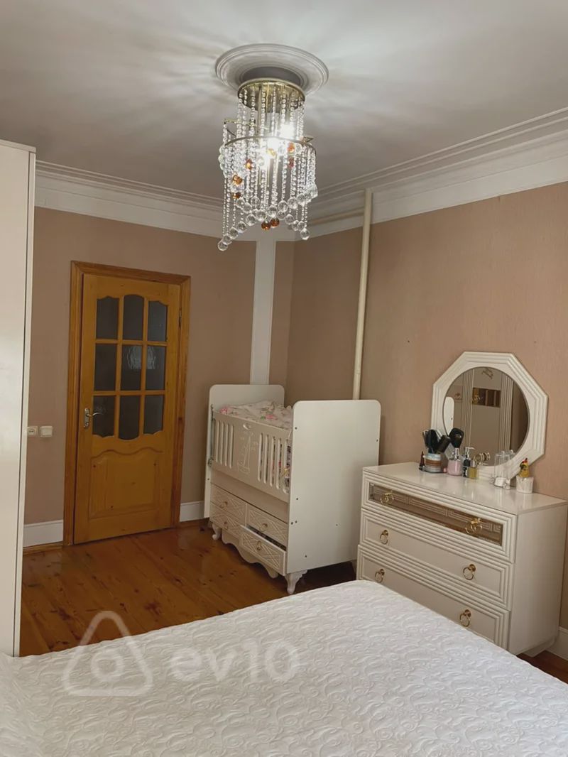 For sale: 3-room apartment (old building), 85 m² — Mənzil, Bakı (5)