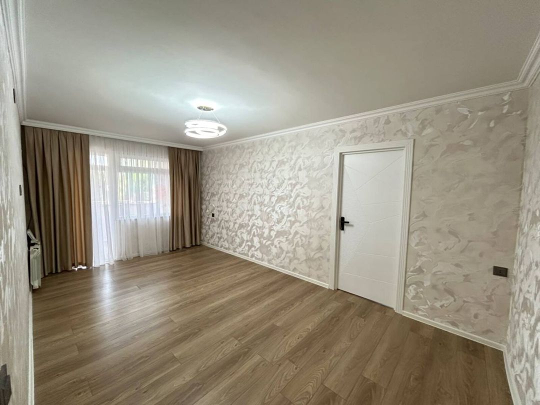 Satılır 2 otaqlı köhnə tikili 60 m² — Mənzil, Bakı (2)