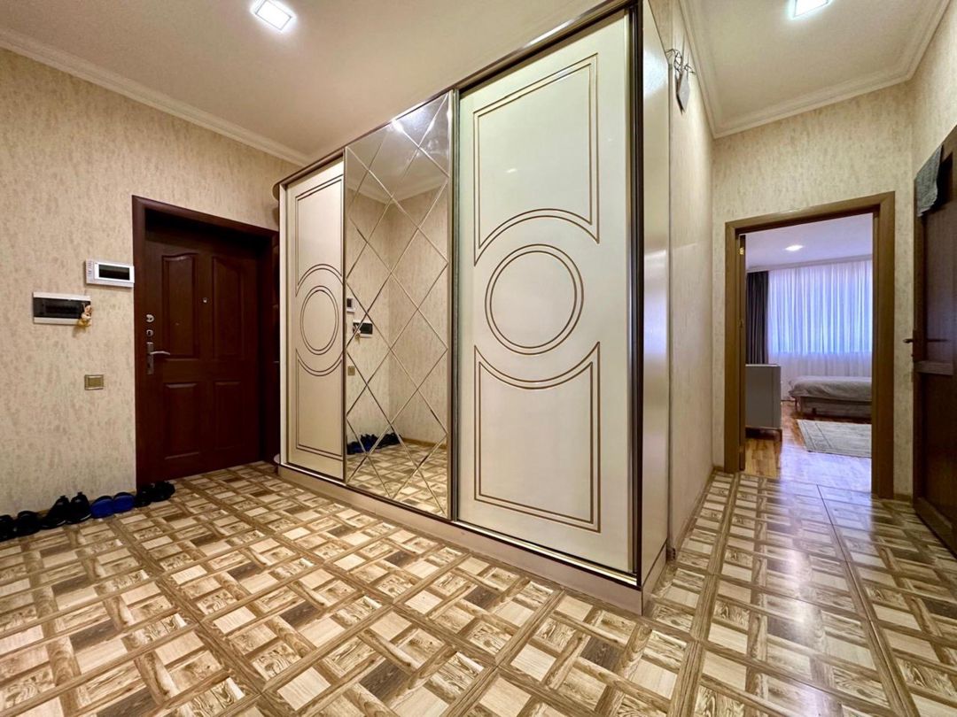 İcarəyə verilir 2 otaqlı yeni tikili 95 m² — Mənzil, Bakı (11)