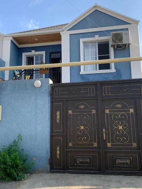 Satılır 4 otaqlı həyət evi/bağ evi 140 m² — Bakı