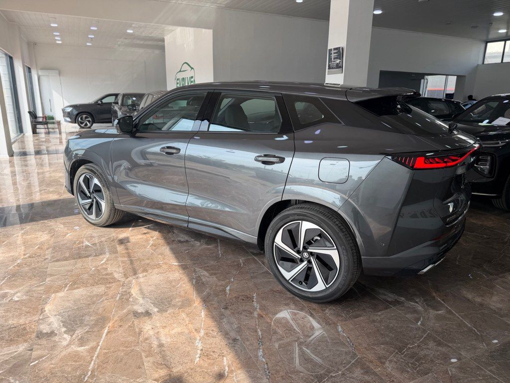 Changan Uni-Z, 1.5 L, 18.4 kWh, 2026 il, yeni — Avtomobillər, Bakı (5)