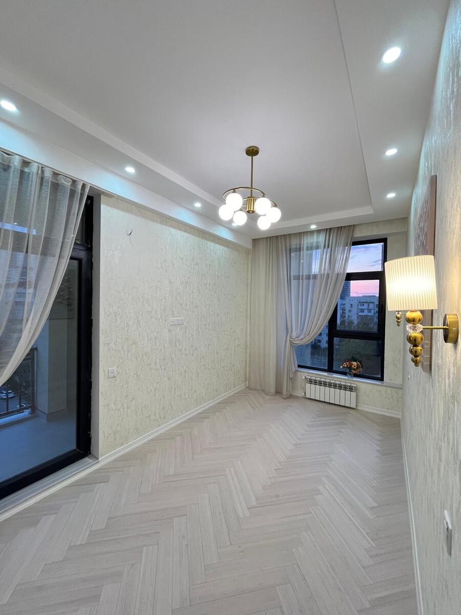 Satılır 4 otaqlı yeni tikili 130 m² — Mənzil, Bakı (7)