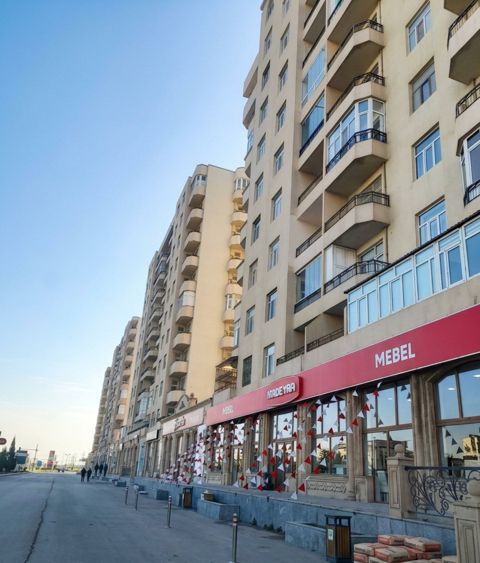 Satılır 5 otaqlı yeni tikili 206 m² — Bakı
