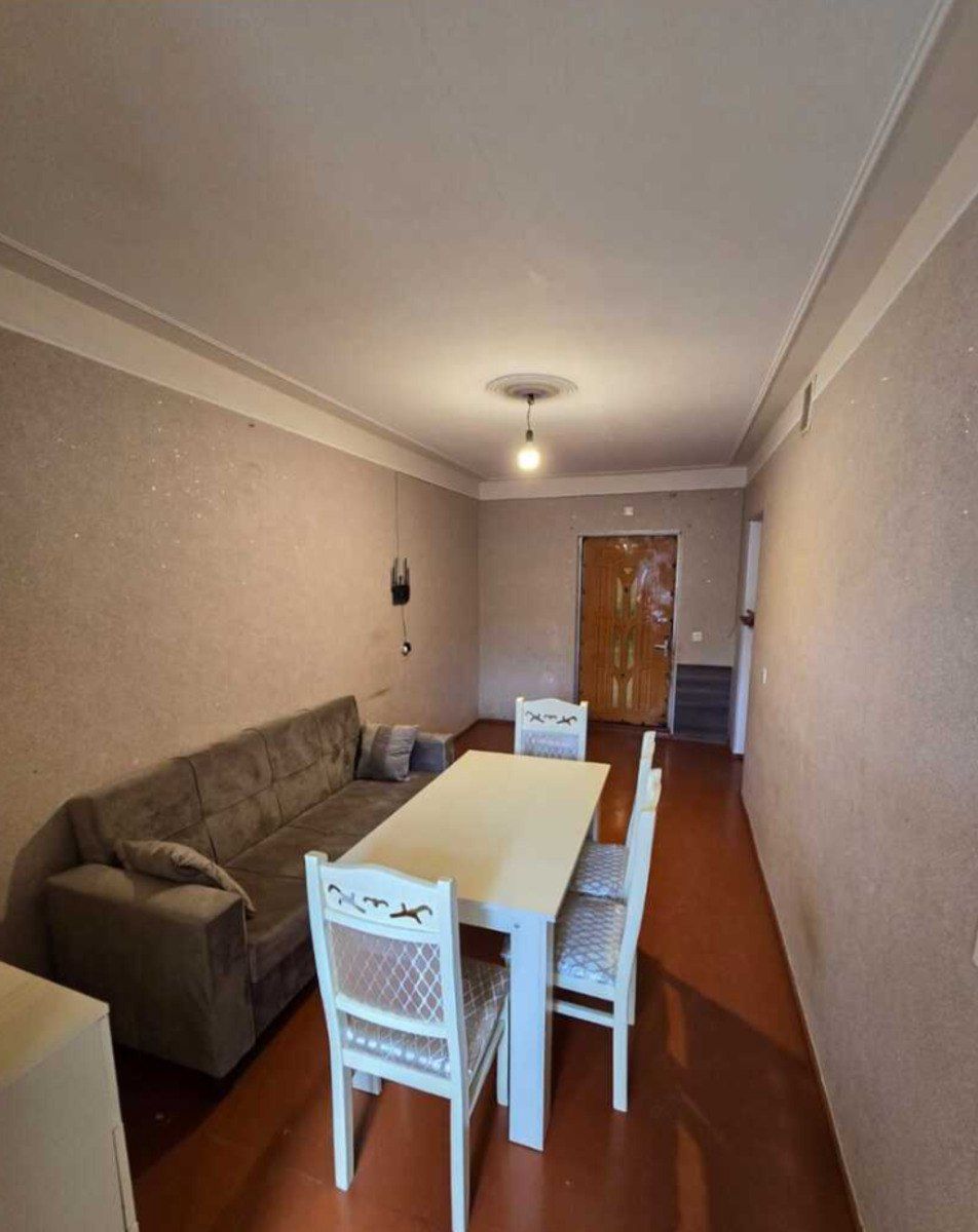 Satılır 2 otaqlı köhnə tikili 40 m² — Mənzil, Bakı (2)