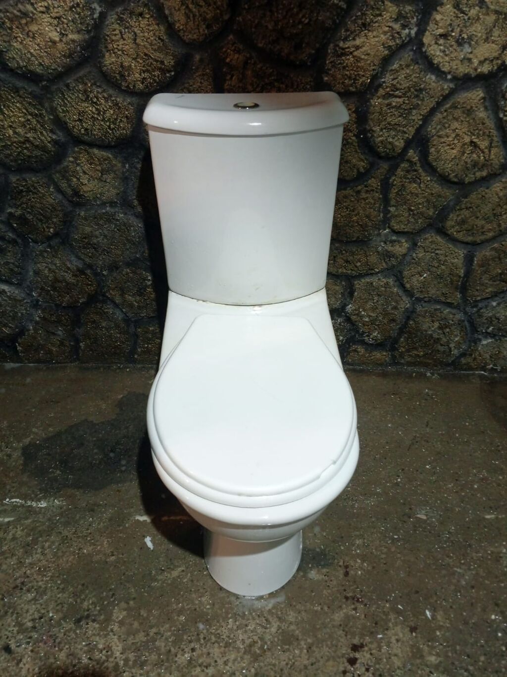 satılır Ünvan bileceri — Restoranlar, turizm, Mehdiabad