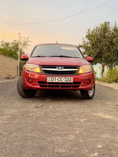 Lada (VAZ) Granta, 1.6 L, 2013 il, 325 233 km — Xaçmaz