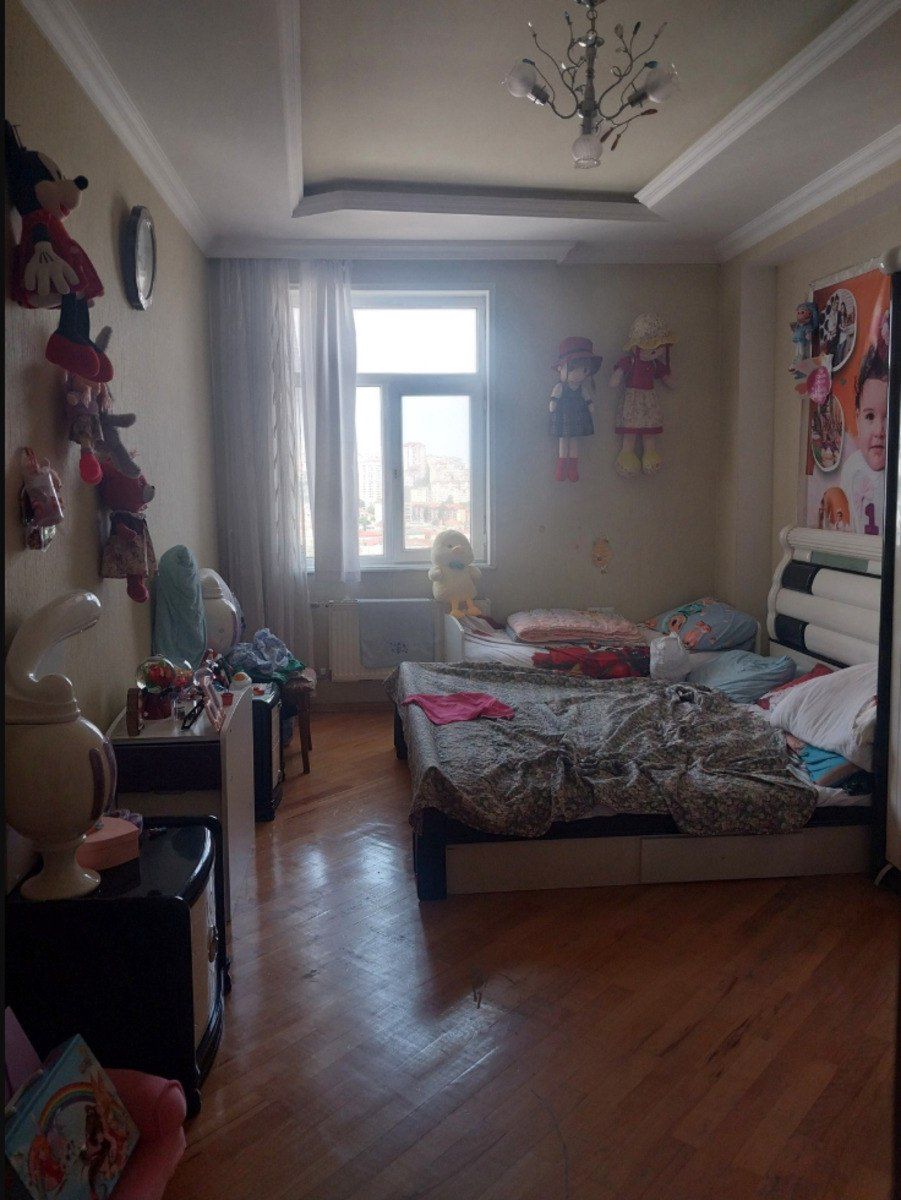 Satılır 4 otaqlı yeni tikili 160 m² — Mənzil, Bakı (7)