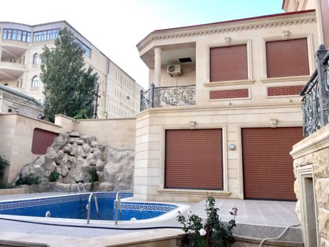 Satılır 8 otaqlı həyət evi/bağ evi 1000 m² — Bakı