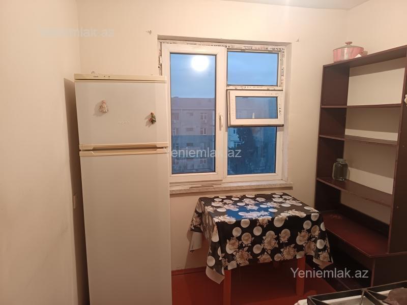 Satılır 1 otaqlı Bina evi menzil (Köhnə tikili), 32 m², 8-ci mikrorayon — Mənzil, Sumqayıt (5)