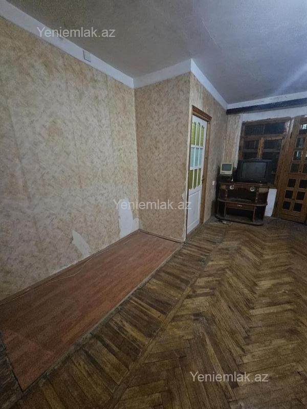 Satılır 2 otaqlı Bina evi menzil (Köhnə tikili), 46 m², 4-cü mikrorayon — Mənzil, Sumqayıt (3)