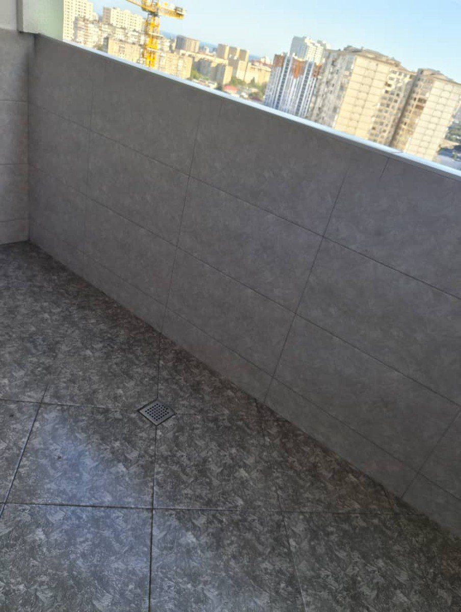 Satılır 5 otaqlı yeni tikili 170 m² — Mənzil, Bakı (9)