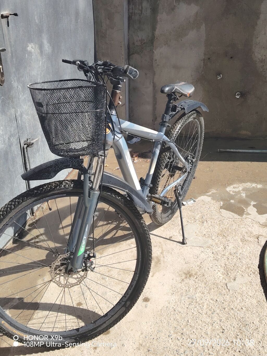 Saft velesibet satilir az işlənib bidene skorusa gedən dəmir qırılıb — Yol velosipedləri, Bakı (9)