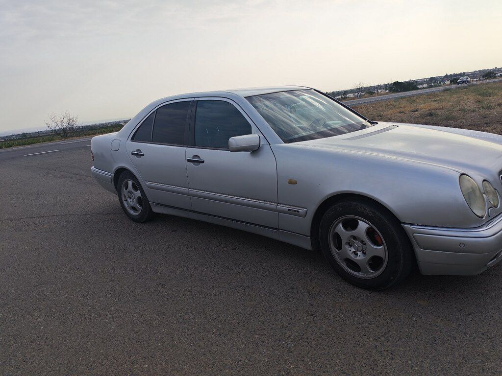 Mercedes E 240, 2.4 L, 1999 il, 550 000 km 10-OP-504 — Avtomobillər, Şəmkir (3)