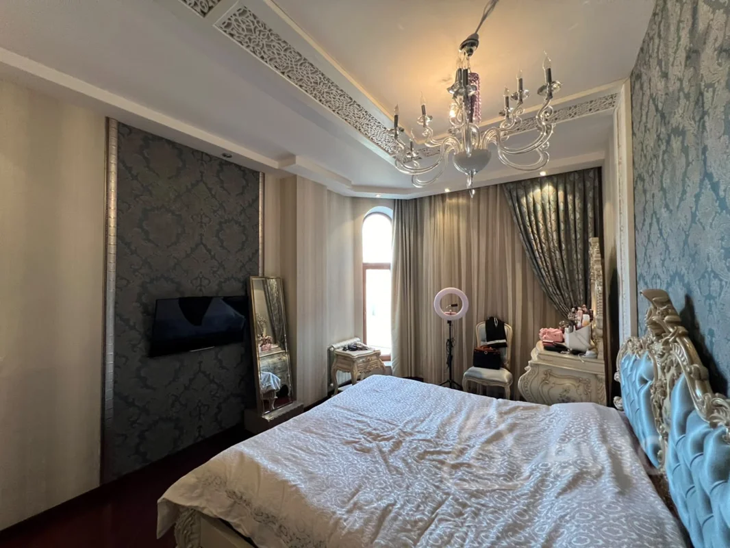 4 otaqlı mənzil, 217 m², Murtuza Muxtarov — Mənzil, Bakı (9)