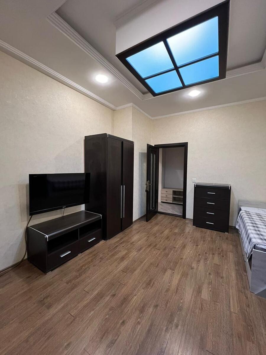 İcarəyə verilir 4 otaqlı yeni tikili 130 m² — Mənzil, Bakı (9)