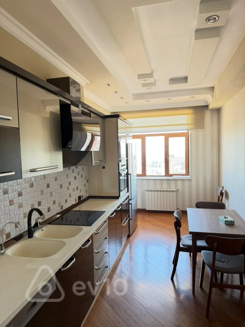 4 otaqlı mənzil, 160 m², Ünvan: 28 May, Aslan MTK, Təzə Bazarın yanı — kirayə — Mənzil, Bakı (11)