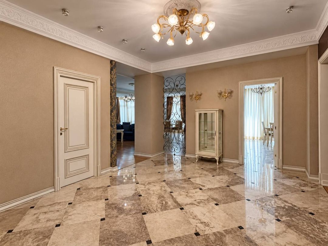 Satılır 4 otaqlı yeni tikili 240 m² — Mənzil, Bakı (10)