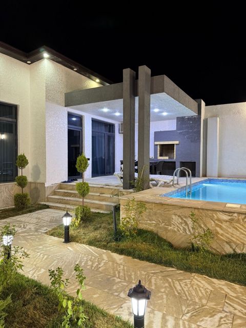Satılır 4 otaqlı həyət evi/bağ evi 100 m² — Bakı