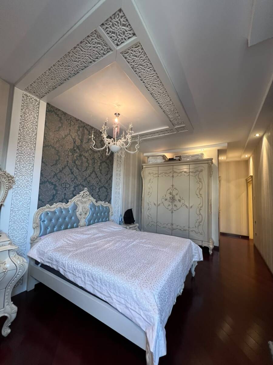 Satılır 4 otaqlı yeni tikili 217 m² — Mənzil, Bakı (8)