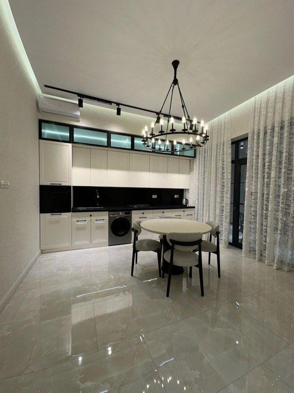 İcarəyə verilir 4 otaqlı həyət evi/bağ evi 240 m² — Ev, villa, Bakı (11)