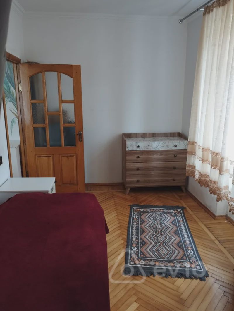 For rent: 2-room apartment (old building), 50 m² — Mənzil, Bakı (9)