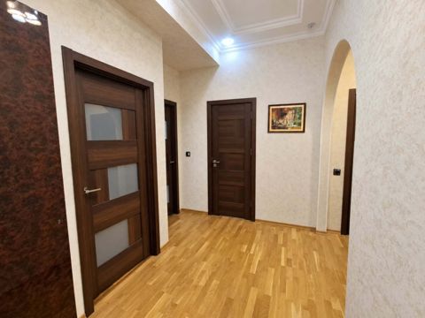 İcarəyə verilir 3 otaqlı yeni tikili 110 m² — Bakı