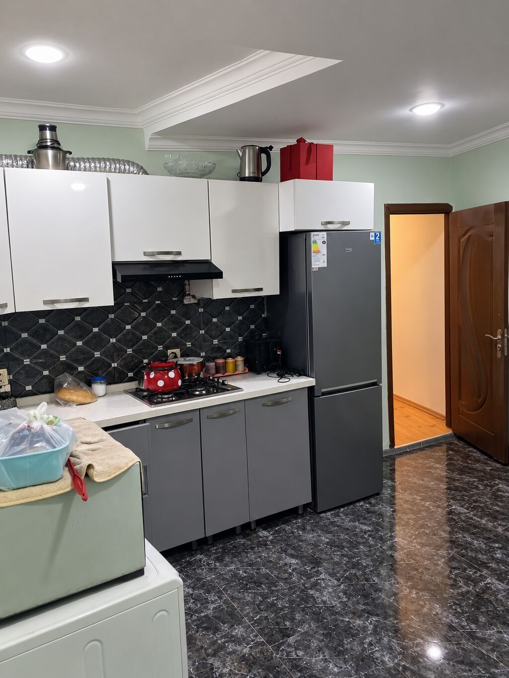 2 satılırr 2otaq + metbex bütün kaminallar var Ülvan — Ev, villa, Mehdiabad (6)