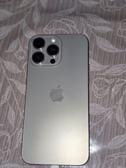 IPhone 15 Pro Max, 256 GB, Gümüşü, Face ID — Bakı