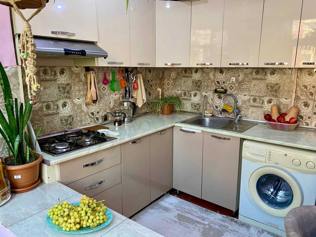 Satılır 1 otaqlı köhnə tikili 45 m² — Mənzil, Bakı (2)