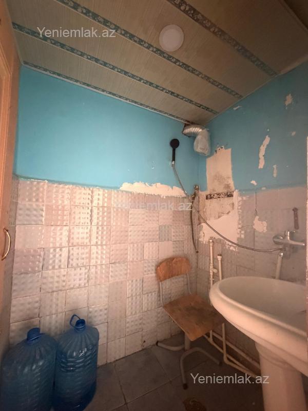 Satılır 2 otaqlı Bina evi menzil (Köhnə tikili), 44 m², 8-ci mikrorayon — Mənzil, Sumqayıt (10)