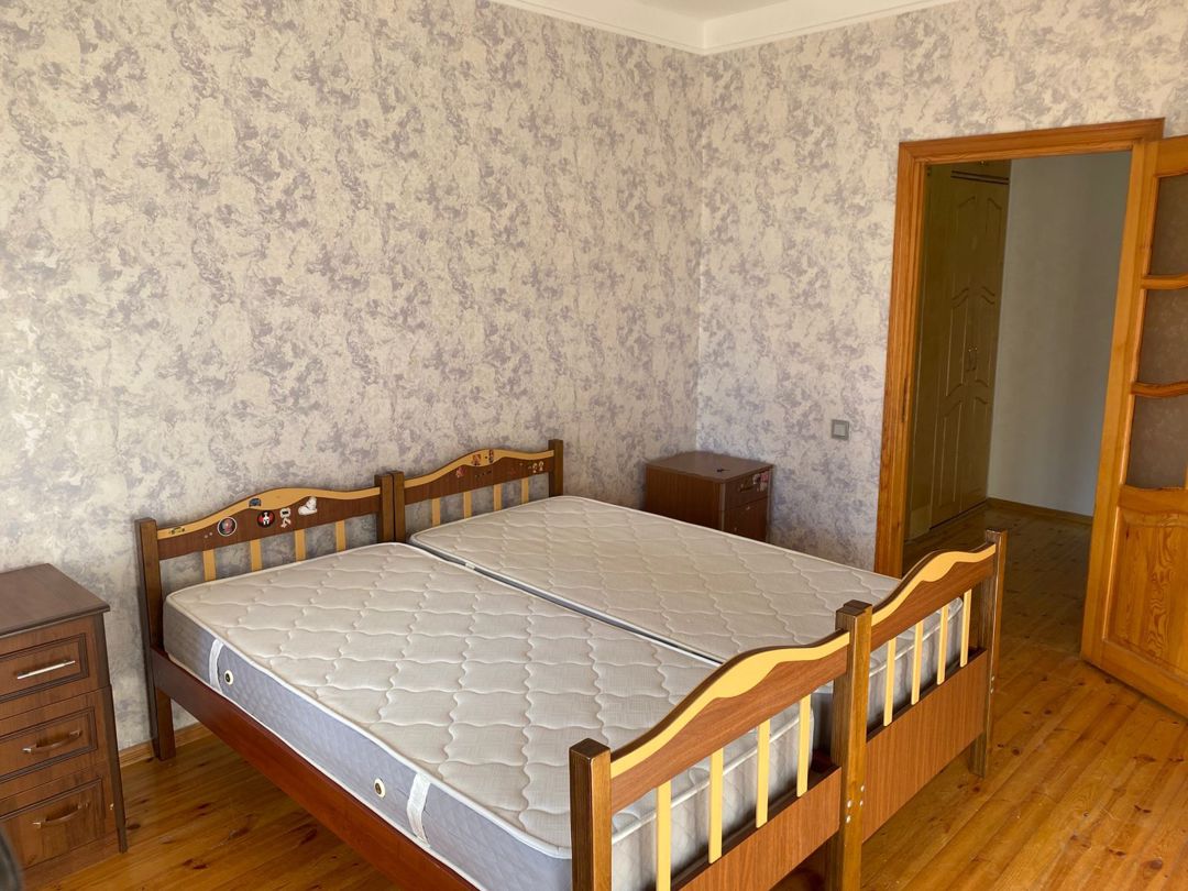 İcarəyə verilir 2 otaqlı köhnə tikili 70 m² — Mənzil, Bakı (9)