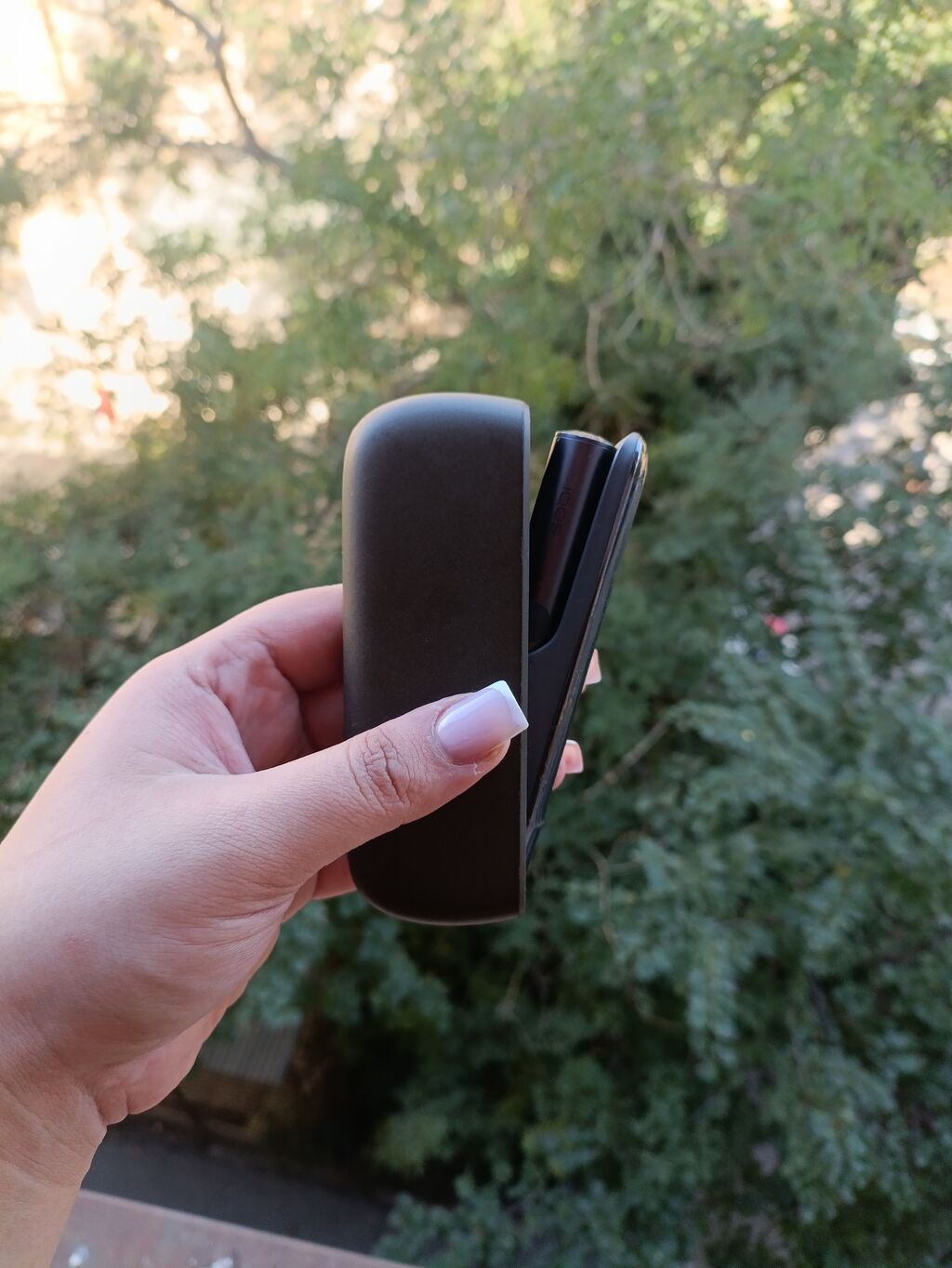 Məhsul: Iqos tütün qızdırma cihazı (holder + şarj edən qutu) Təsvir — Elektronik siqaretlər, Bakı (2)