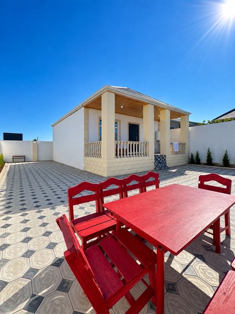 Satılır 3 otaqlı həyət evi/bağ evi 88 m² — Bakı