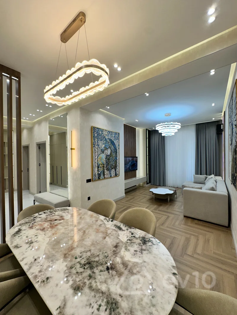 2 otaqlı mənzil, 92 m², 28 May kuchesi — kirayə — Mənzil, Bakı (3)