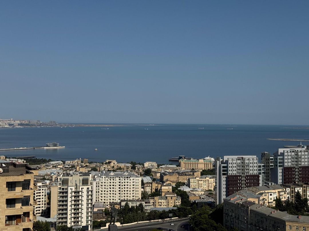 İcarəyə verilir 4 otaqlı yeni tikili 190 m² — Mənzil, Bakı (2)